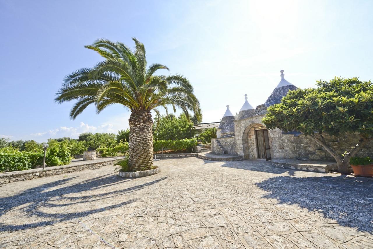 I Trulli Del Ciliegio Con Giardino By Wonderful Italy Villa Ostuni Eksteriør billede